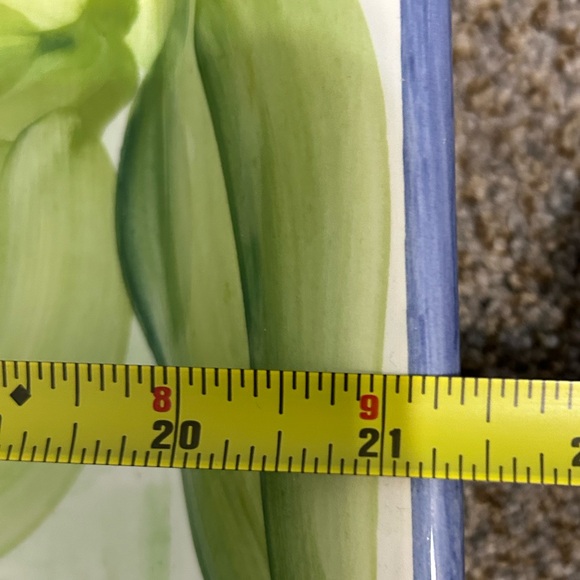 Large Serving Tray of HandPainted Tulips by 
Sole Di Toscana -Made in Italy - Picture 5 of 7